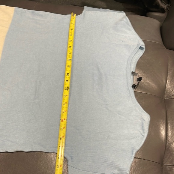 NWT St John sweater size medium - Picture 6 of 7